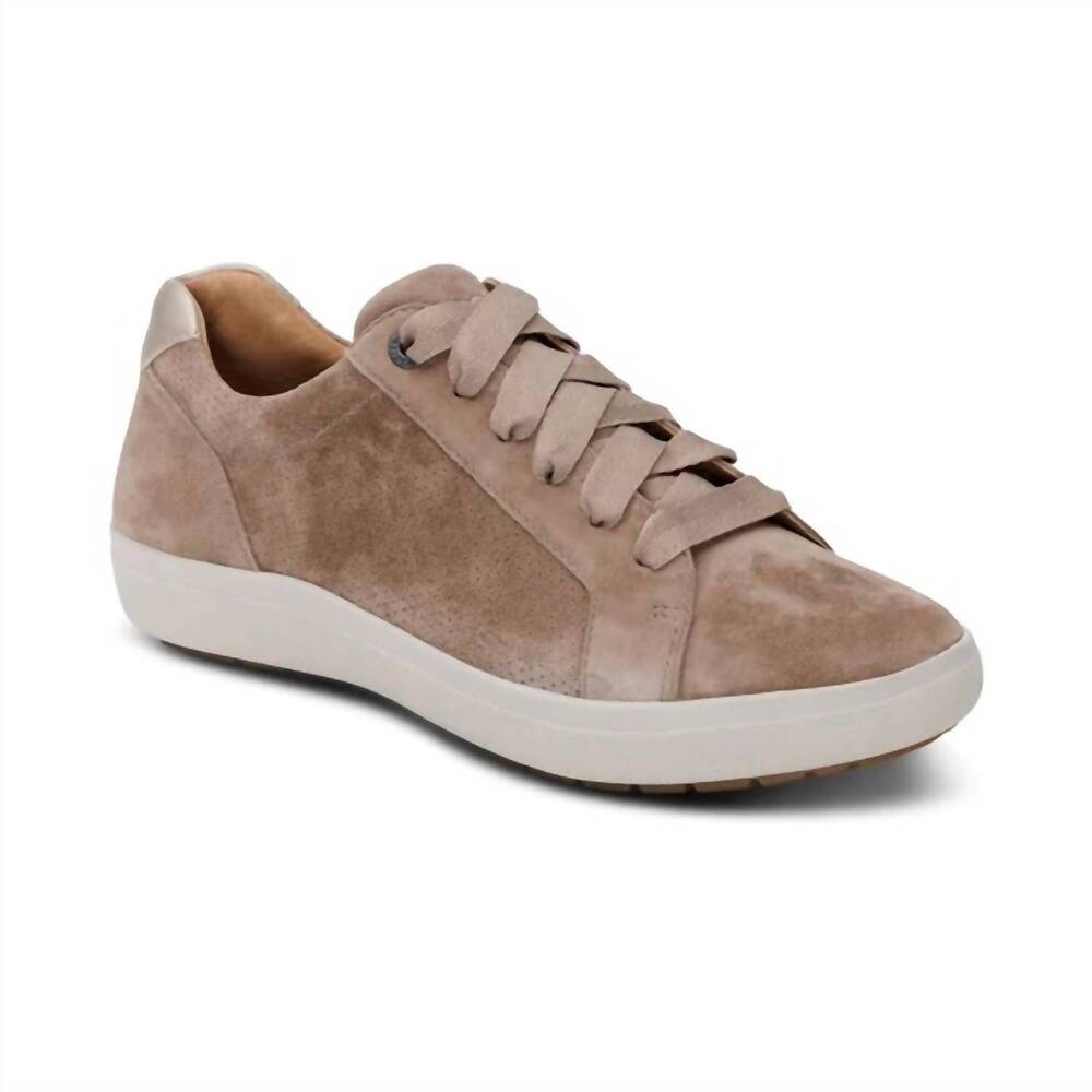 NEW AETREX women's courtney sneaker in taupe
